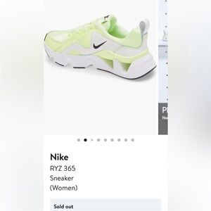 Nike RYZ 365 Women’s Sneakers. Neon Green/White.  Size 12. Excellent Condition.